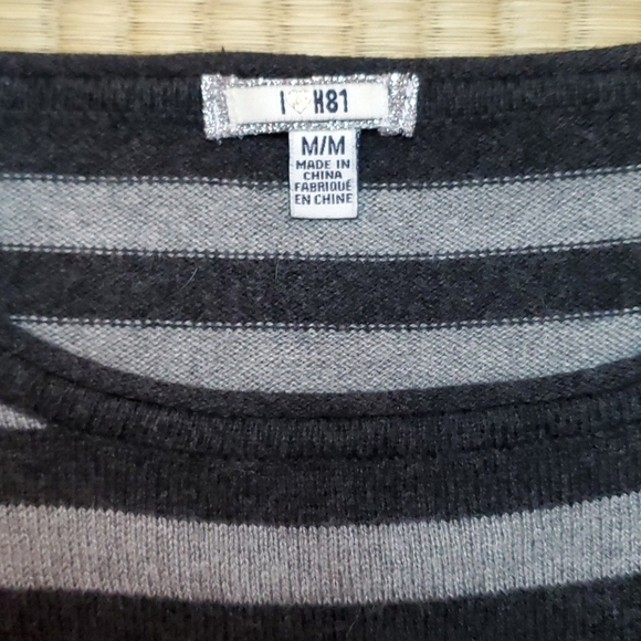 Forever 21 Striped Long-Sleeve Round-Neck Sweater - Picture 2 of 5